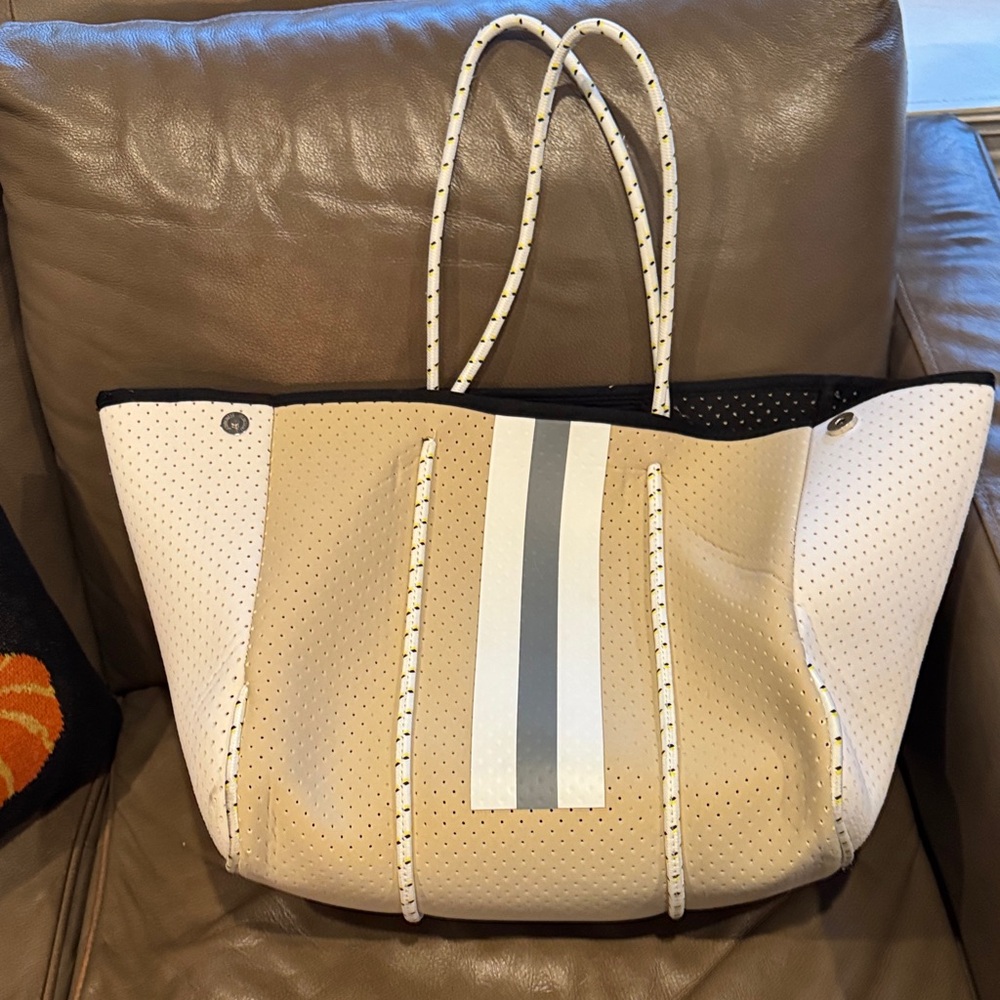 Stylish Beige and White Tote Bag with Stripes